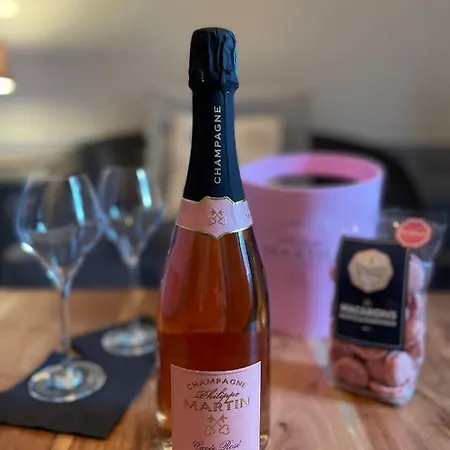 Champagne Philippe Martin 4* Cumieres